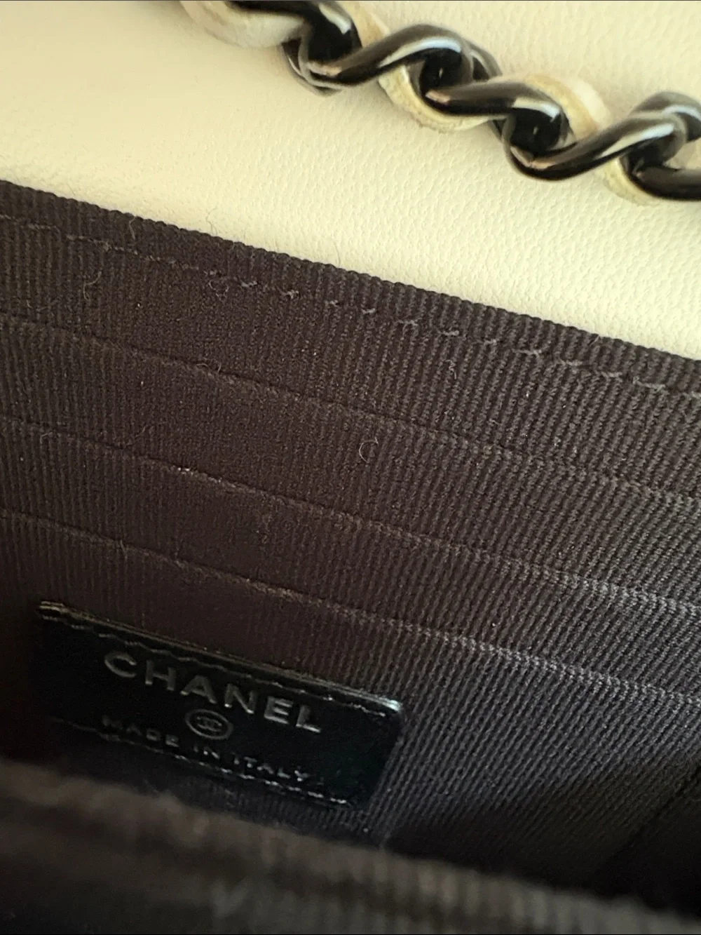 CHANEL 22B White Quilted Lambskin Clutch with Chain Ruthenium Top Bar WOC